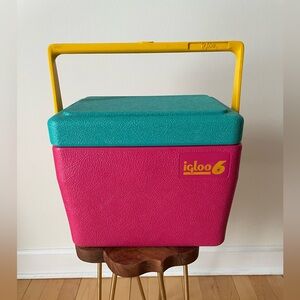 Igloo Teal and Pink Cooler with Yellow Handle